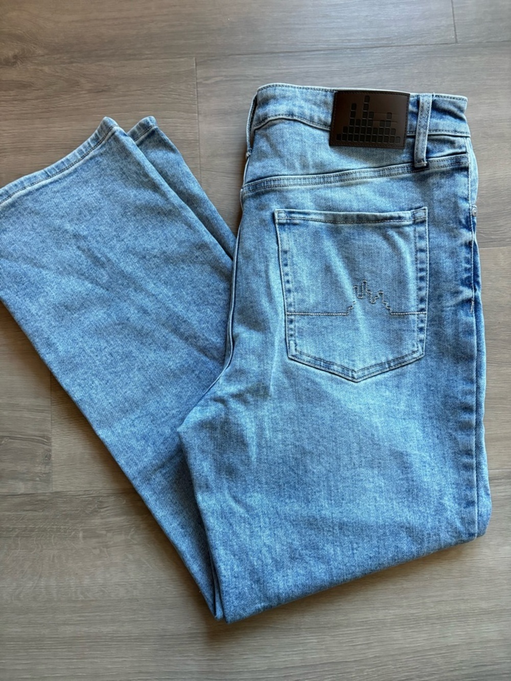 City Blues High Rise Straight Leg Jeans Light Wash- size 16